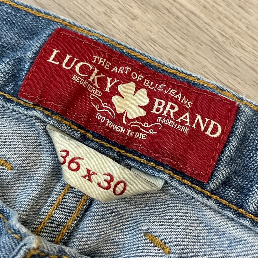 Lucky brand men’s 361 vintage straight blue jeans, Size 36 and 29” inseam. - Picture 7 of 11